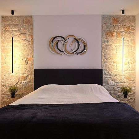 Apartment Erin Center - New Renovated Rovinj Exterior photo